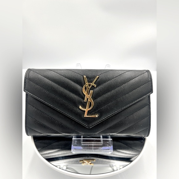 Yves Saint Laurent Wallet - Picture 1 of 8